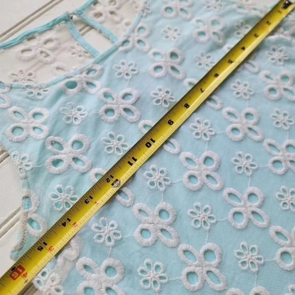 Jennifer Lopez Tank Top White Aqua Blue Back Button Keyhole Eyelet Sleeveless XS - Picture 3 of 12